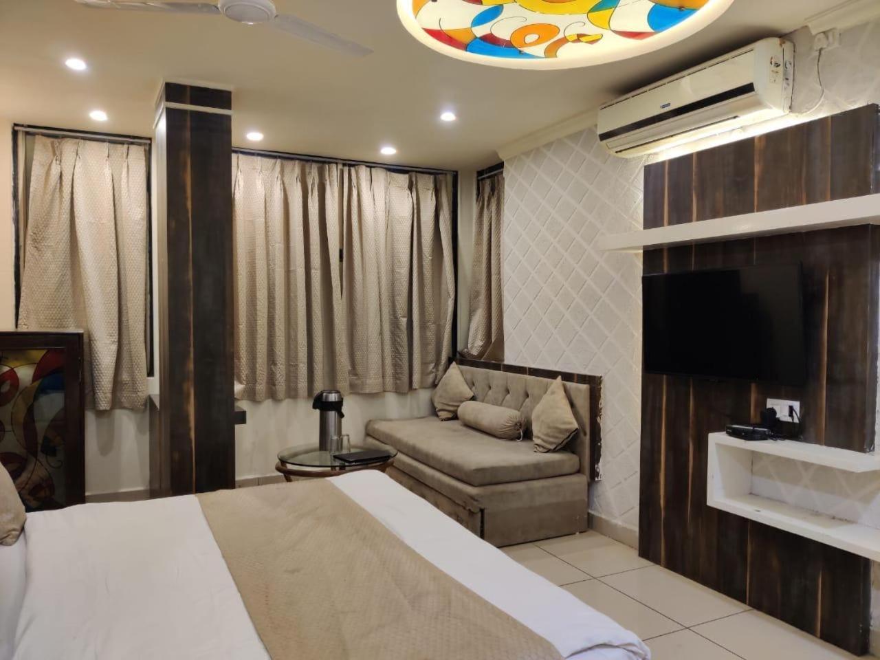 Abhilasha ' Homestay Pachmarhi
